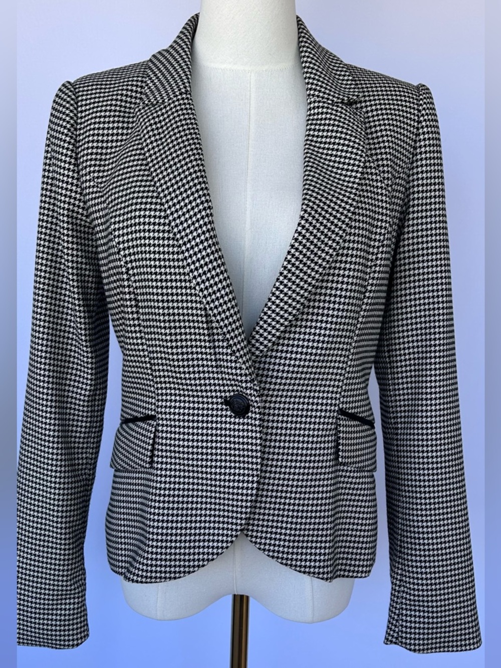 White House Black Market Houndstooth Structured Blazer Single Button Size‎ 4